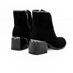 Kurze Stiefel mit einer dicken Ferse KD18-30A Black Jose Simon