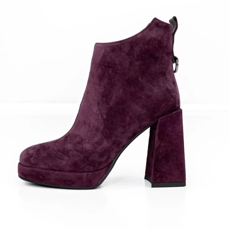 Kurze Stiefel mit einer dicken Ferse M03-05B Cherry Jose Simon