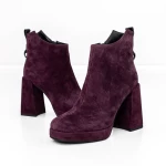 Kurze Stiefel mit einer dicken Ferse M03-05B Cherry Jose Simon