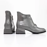 Kurze Stiefel mit einer dicken Ferse K21698-3B Grey Jose Simon