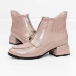 Kurze Stiefel mit einer dicken Ferse K21698-3c Peach Jose Simon