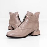 Kurze Stiefel mit einer dicken Ferse K21713-6A Peach Jose Simon