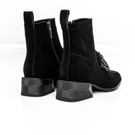 Kurze Stiefel mit einer dicken Ferse M12-02 Black Jose Simon