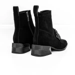 Kurze Stiefel mit einer dicken Ferse M12-02 Black Jose Simon