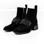 Kurze Stiefel mit einer dicken Ferse M12-02 Black Jose Simon