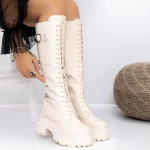 Stiefel auf der 3WL18 -Plattform Beige Mei