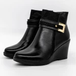 Frauenstiefel mit Pelz A967 Black | Mode