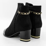 Kurze Stiefel mit einer dicken Absatz A1016 Black | Mode