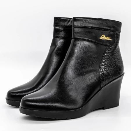 Frauenstiefel mit Pelz A1017 Black | Mode