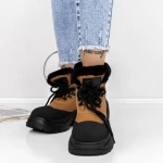 Frauenstiefel mit 3J7 Fellgelb Mei