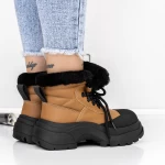 Frauenstiefel mit 3J7 Fellgelb Mei