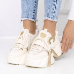 Sportschuhe auf dem 3WL75 Beige Mei