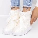 Frauenstiefel mit 3J2 Beige Fell | Mei