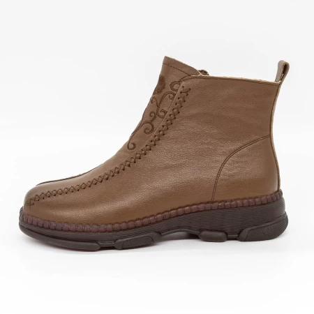 Frauenstiefel im Frühjahr 8202 Brown | Gebildet