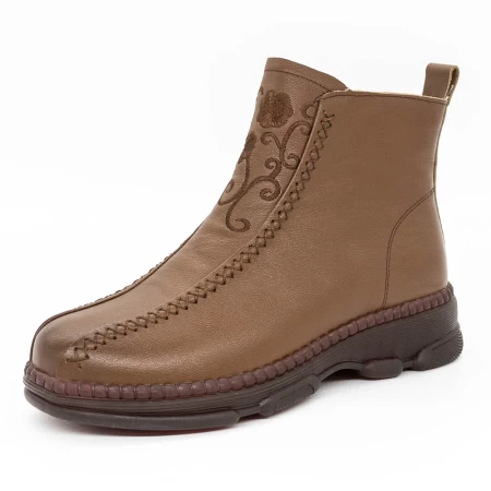 Frauenstiefel im Frühjahr 8202 Brown | Gebildet