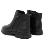 Frauenstiefel mit Pelz M2688 Black | Gebildet