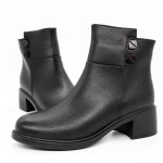 Frauenstiefel im Frühjahr 2915Q06 Black | Gebildet