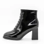 Kurze Stiefel mit einer dicken Absatz 6612 Black | Gebildet