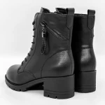 Frauenstiefel mit Pelz 8023 Black | Gebildet