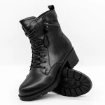 Frauenstiefel mit Pelz 8023 Black | Gebildet