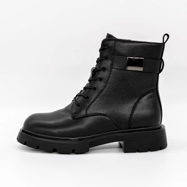Frauenstiefel mit Pelz 1002-11 Schwarz | Gebildet