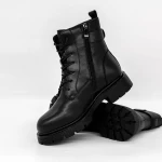 Frauenstiefel mit Pelz 1002-11 Schwarz | Gebildet