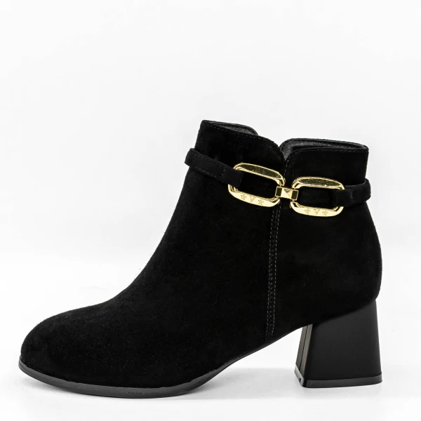 Kurze Stiefel mit einer dicken Absatz 5256 Schwarz | Gebildet