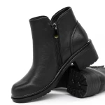 Frauenstiefel im Frühjahr 8 80235-11 Black | Gebildet