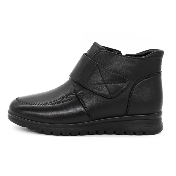 Frauenstiefel mit Pelz M029 Black | Gebildet