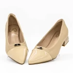 Schuhe auf einer dicken Sohle D26-103 Pfirsich | Gebildet