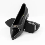 Schuhe auf einer dicken Sohle D26-103 Schwarz | Gebildet