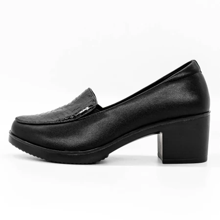 Schuhe auf einer dicken Sohle 1583-10 schwarz | Gebildet