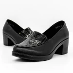 Schuhe auf einer dicken Sohle 1583-10 schwarz | Gebildet