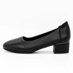 Schuhe auf einer dicken Sohle 5261 schwarz | Gebildet