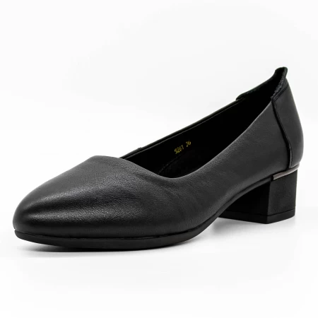 Schuhe auf einer dicken Sohle 5261 schwarz | Gebildet