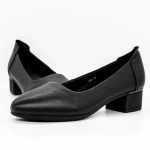 Schuhe auf einer dicken Sohle 5261 schwarz | Gebildet