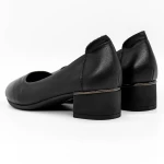 Schuhe auf einer dicken Sohle 5261 schwarz | Gebildet