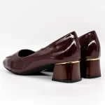 Schuhe auf einer dicken Sohle TP377-1 Kirsche Gebildet