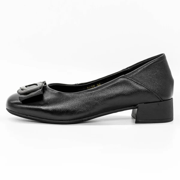 Schuhe auf einer dicken Sohle 9625 schwarz | Gebildet