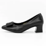 Schuhe auf einer dicken Sohle 611706 Schwarz | Gebildet