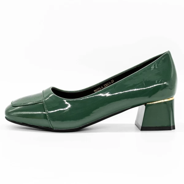 Schuhe auf einer dicken Sohle TP377-1 Grün | Gebildet