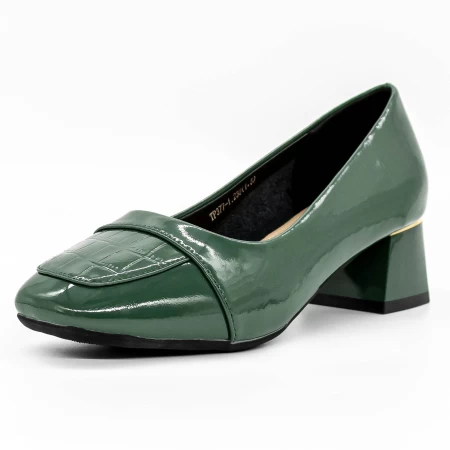 Schuhe auf einer dicken Sohle TP377-1 Grün | Gebildet