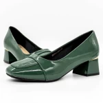Schuhe auf einer dicken Sohle TP377-1 Grün | Gebildet