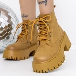 Frauenstiefel im Spring-Auto 3WL116 Gelb Mei
