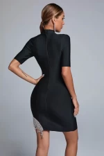 Frauenkleid R2305 Schwarz Neue Ära