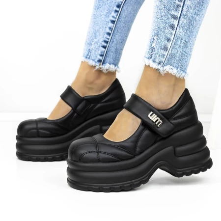 3WL167 schwarze Plattformschuhe Mei