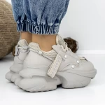 Sportschuhe auf dem 3WL102 Beige Mei