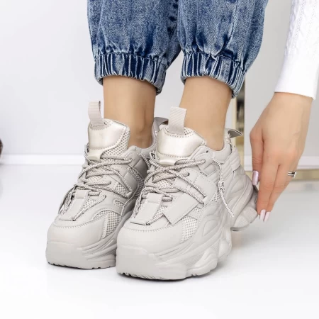 Sportschuhe auf der 3WL150 Grey -Plattform Mei