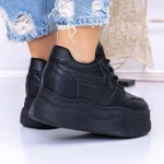 Sportschuhe auf der schwarzen Plattform 3WL162 Mei