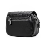 Umhängetasche 8853 Schwarz | Injoy